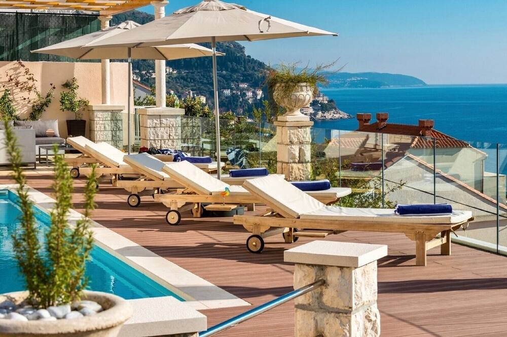 Photo of Outdoor in Ploce