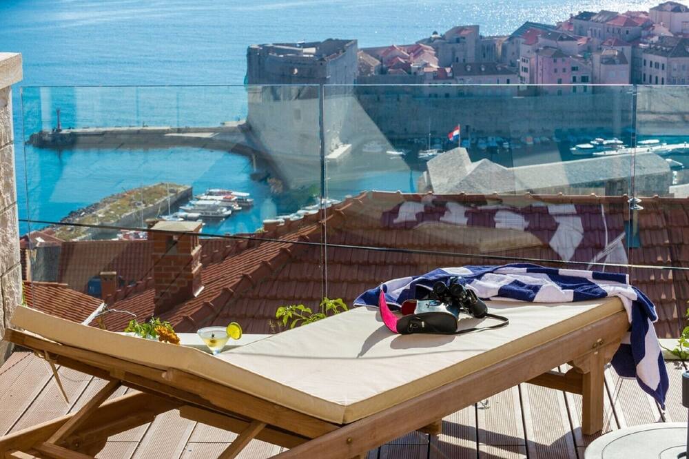 Photo of Outdoor in Ploce