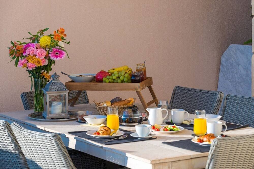 Photo of Outdoor in Ploce