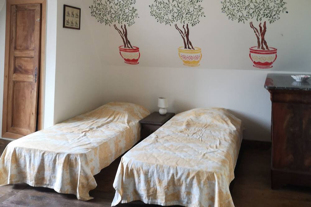 Photo of Bedroom in Rueyres