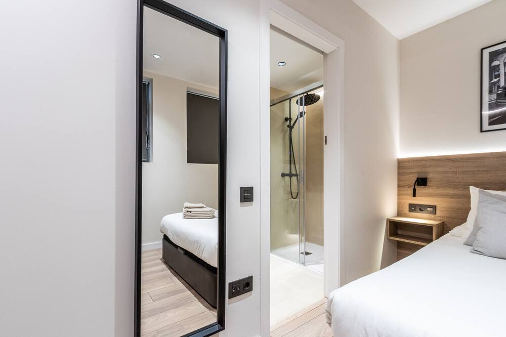 Photo of Bedroom in Terrassa