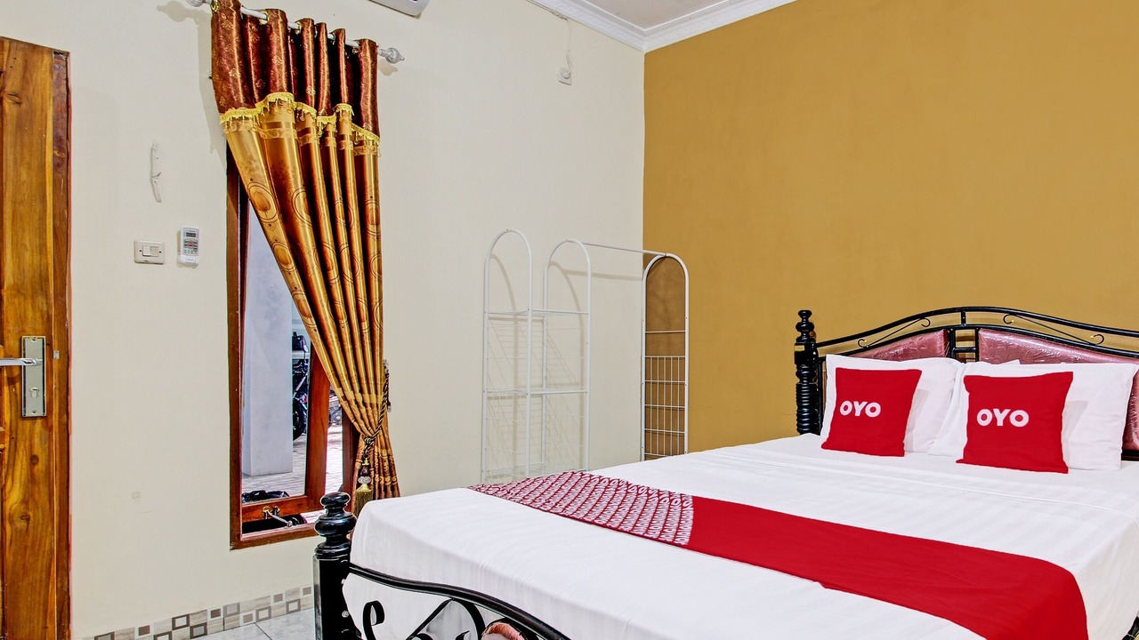 Photo of Bedroom in Temon
