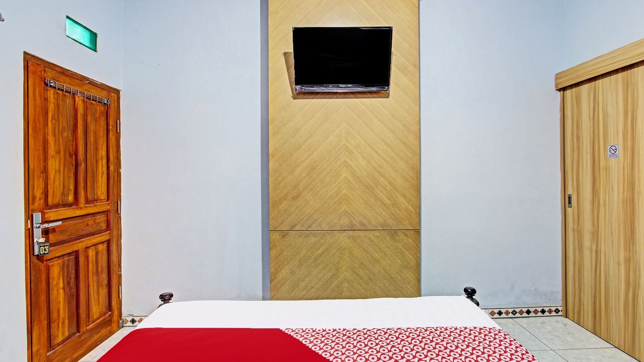 Photo of Bedroom in Temon