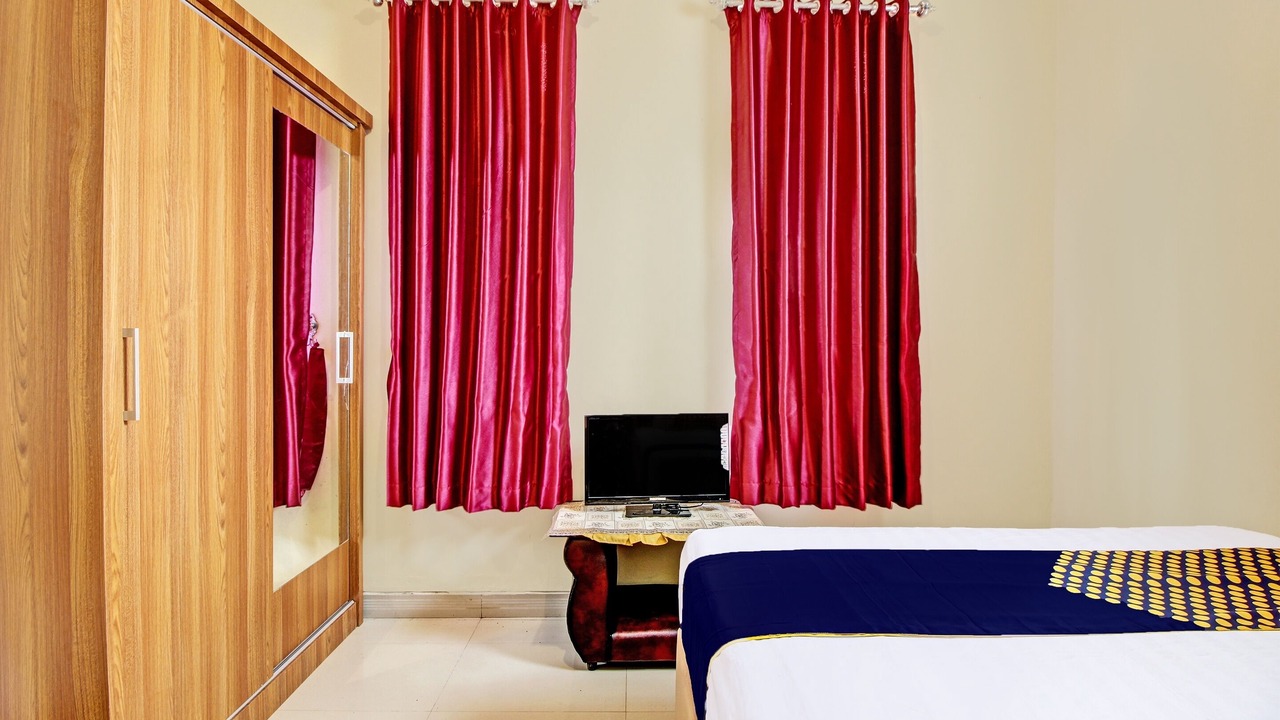 Photo of Bedroom in Temon