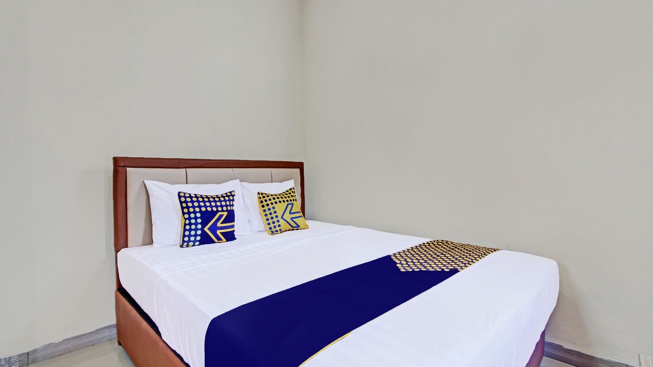 Photo of Bedroom in Temon