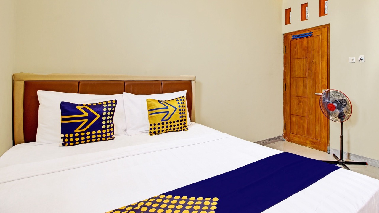 Photo of Bedroom in Temon