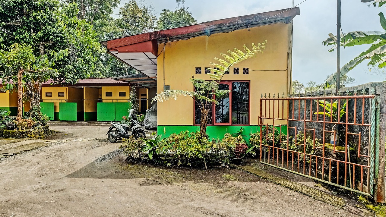 Photo of Outdoor in Pakem