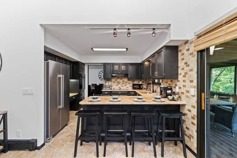 Photo of Kitchen in Washingtonville