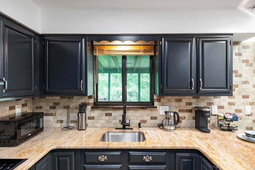 Photo of Kitchen in Washingtonville