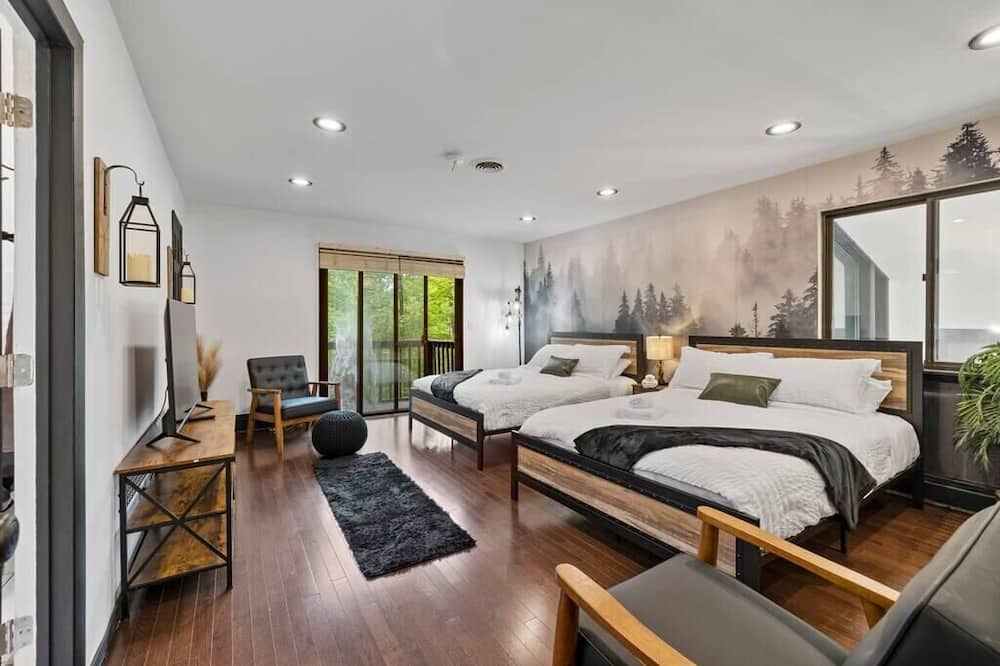 Photo of Bedroom in Washingtonville