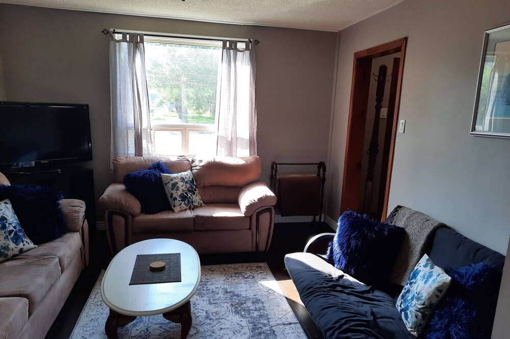 Photo of Livingroom in Kearney
