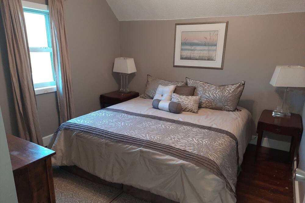 Photo of Bedroom in Kearney