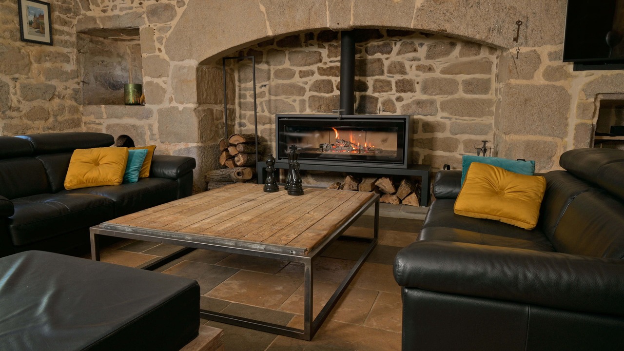 Photo of Others in Camps-Saint-Mathurin-Leobazel