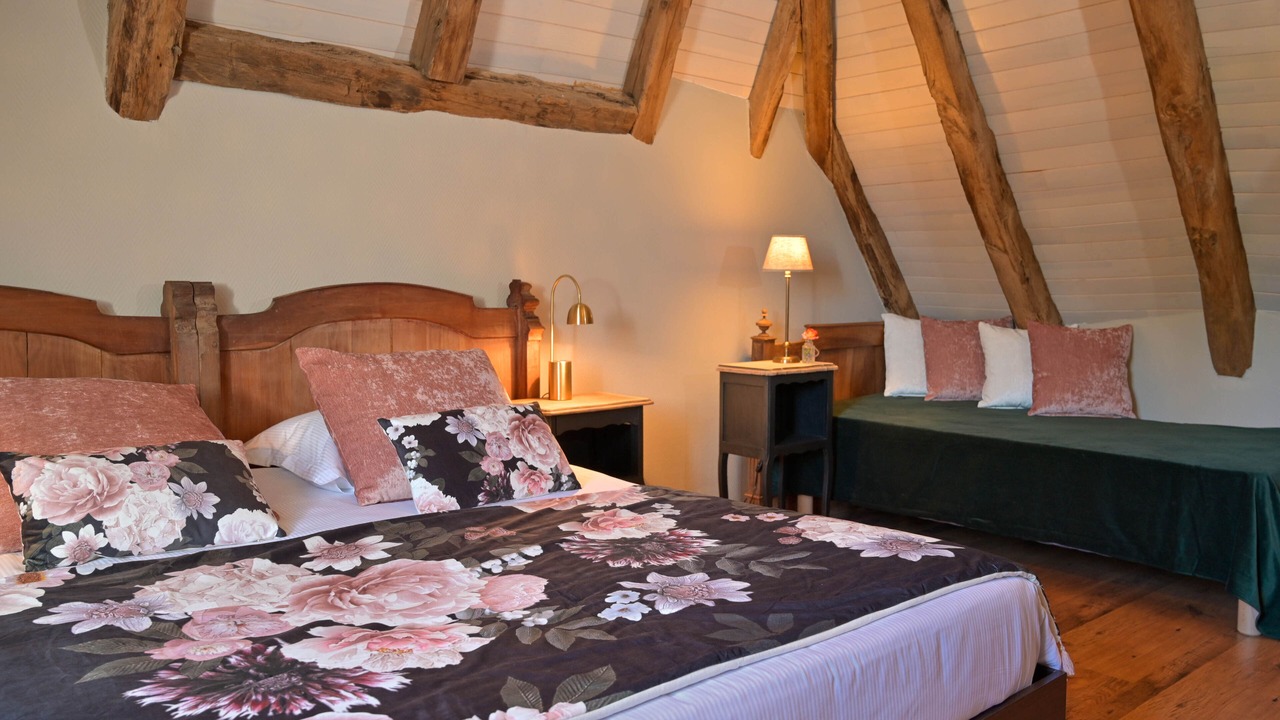 Photo of Bedroom in Camps-Saint-Mathurin-Leobazel