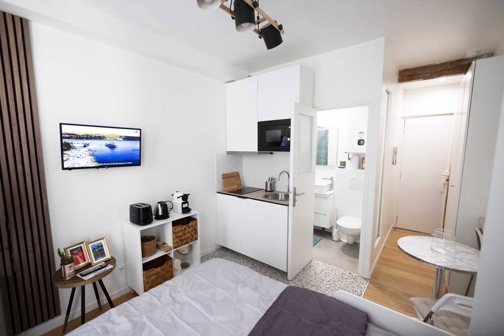 Photo of Bedroom in Montmartre