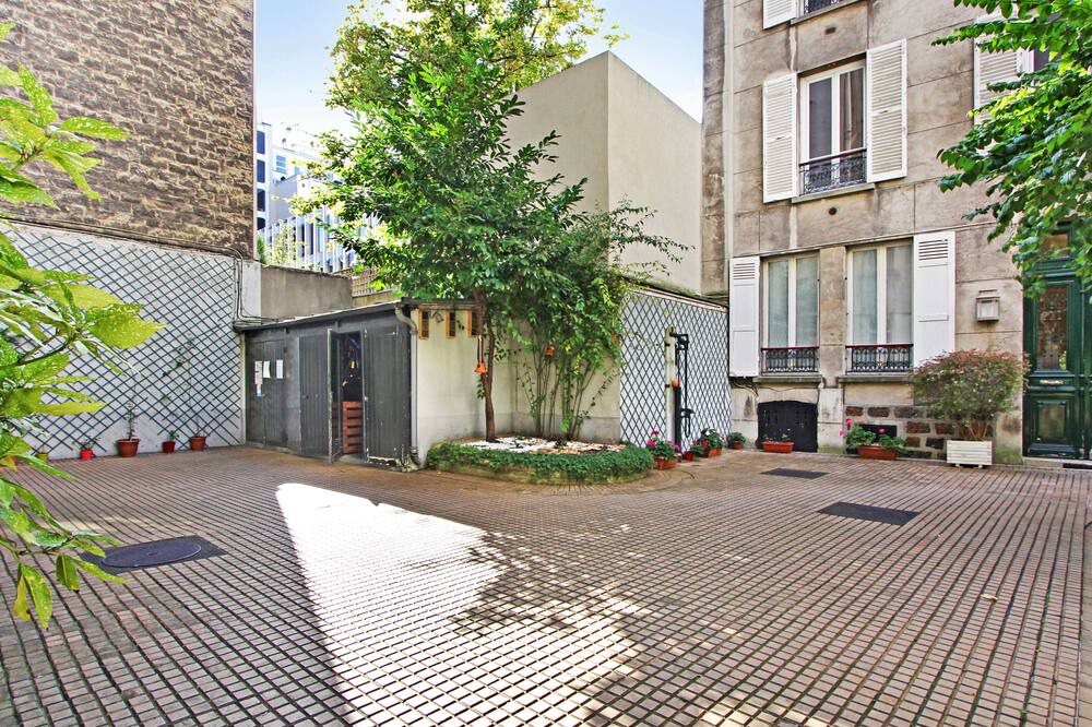 Photo of Outdoor in Neuilly-sur-Seine