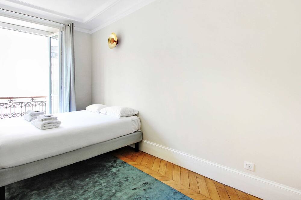 Photo of Bedroom in Neuilly-sur-Seine