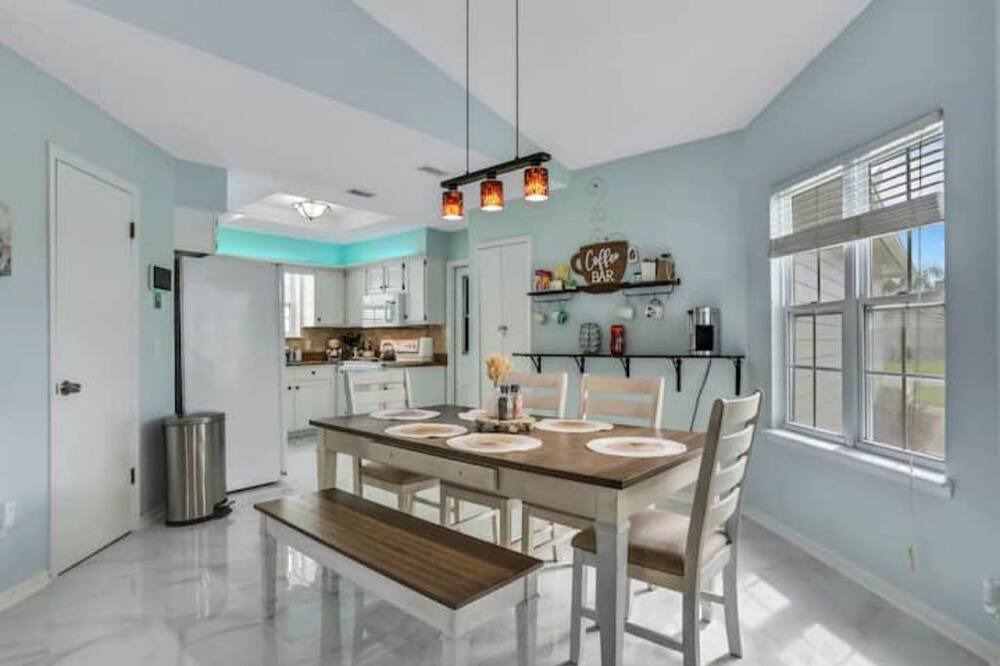 Photo of Kitchen in Girvin