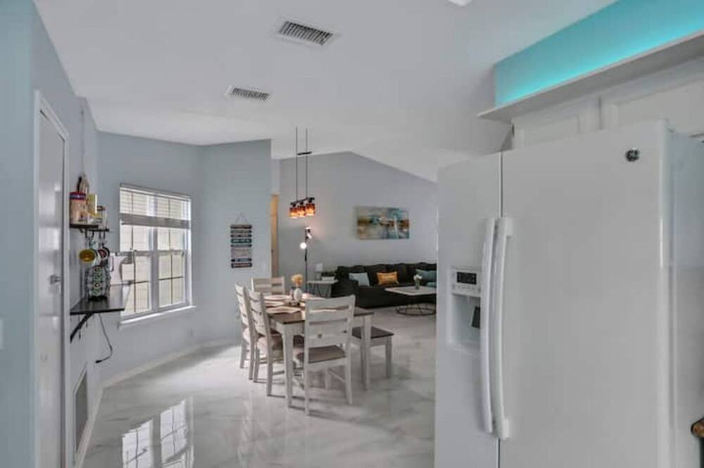 Photo of Kitchen in Girvin