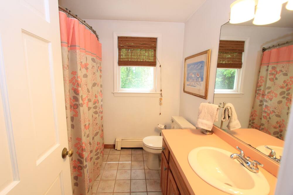 Photo of Bathroom in Marstons Mills
