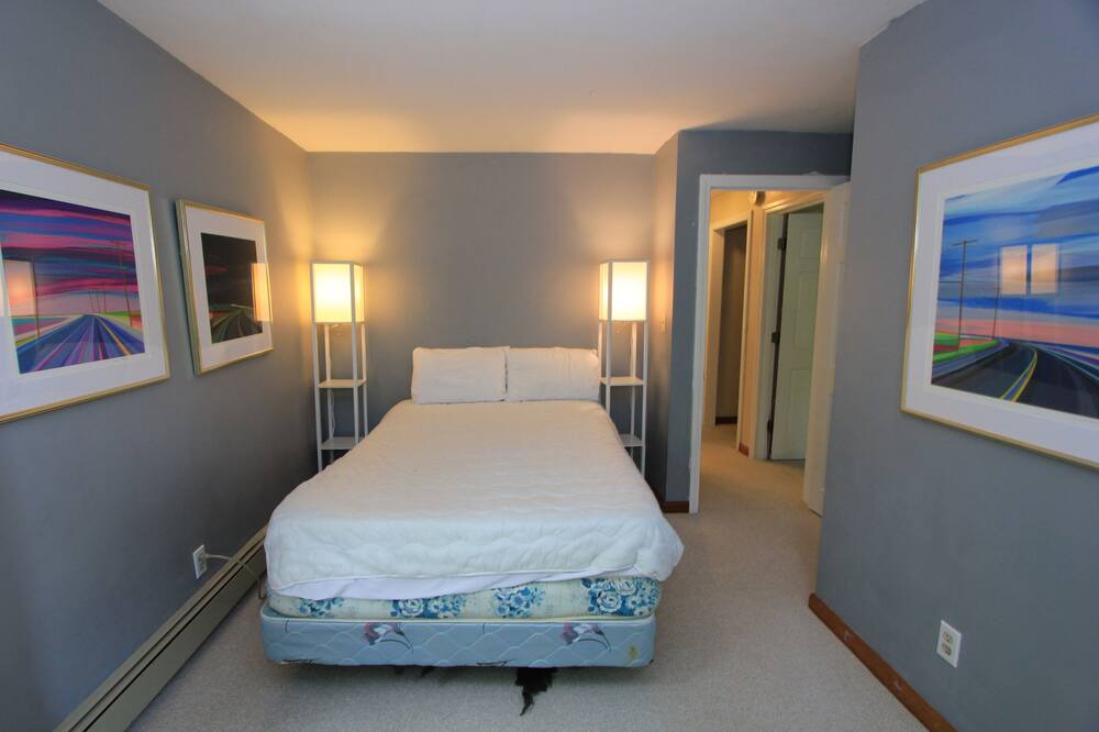 Photo of Bedroom in Marstons Mills