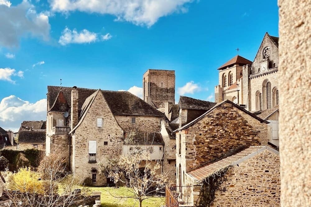 Photo of Outdoor in Saint-Yrieix-la-Perche