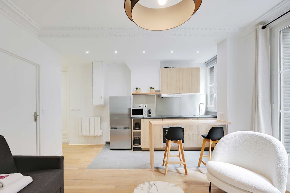 Photo of Bedroom in Batignolles