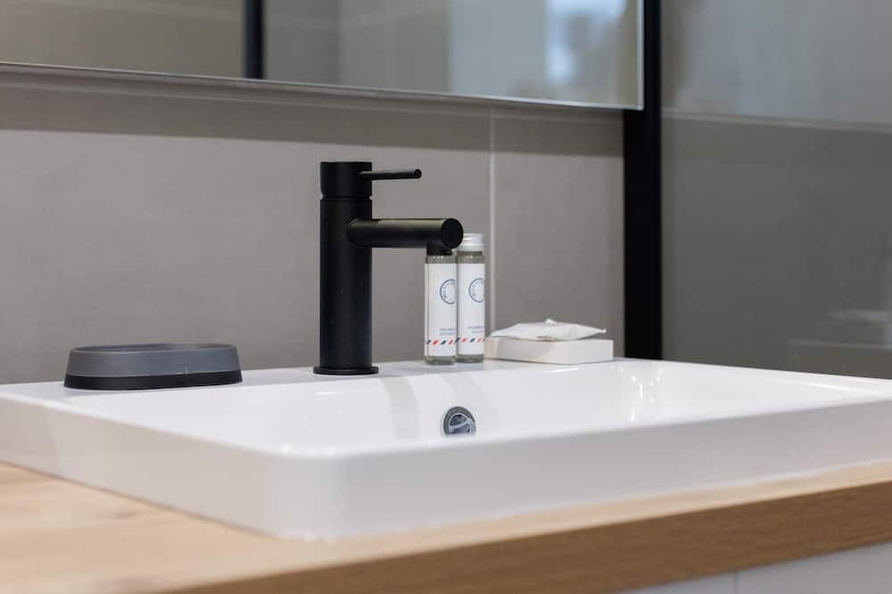 Photo of Bathroom in Centre Ville
