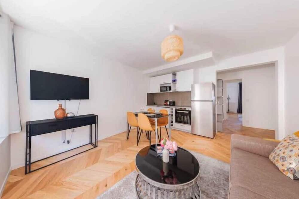 Photo of Livingroom in Centre Ville