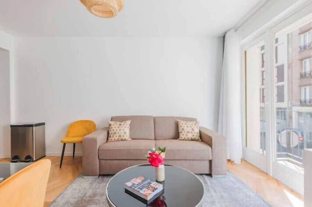 Photo of Livingroom in Centre Ville