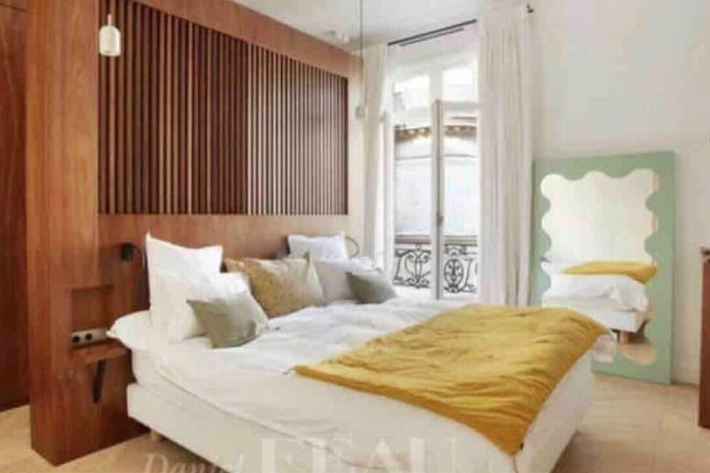 Photo of Bedroom in Porte-Dauphine