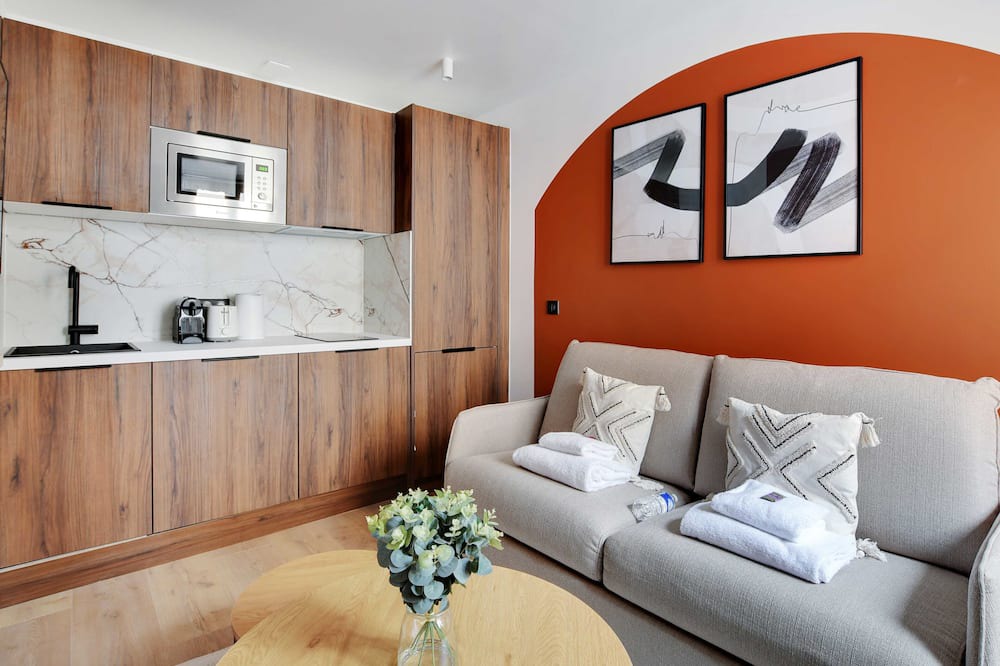 Photo of Livingroom in Saint-Cloud