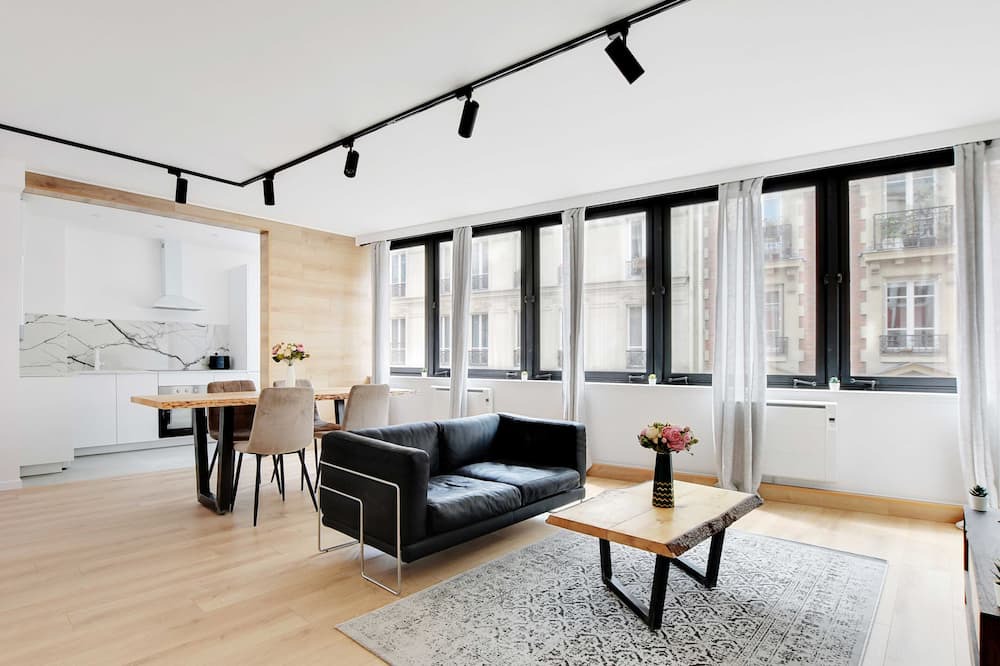 Photo of Livingroom in Batignolles