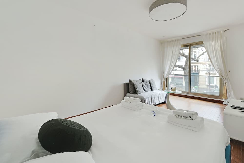 Photo of Bedroom in Quartier de la Plaine-de-Monceaux