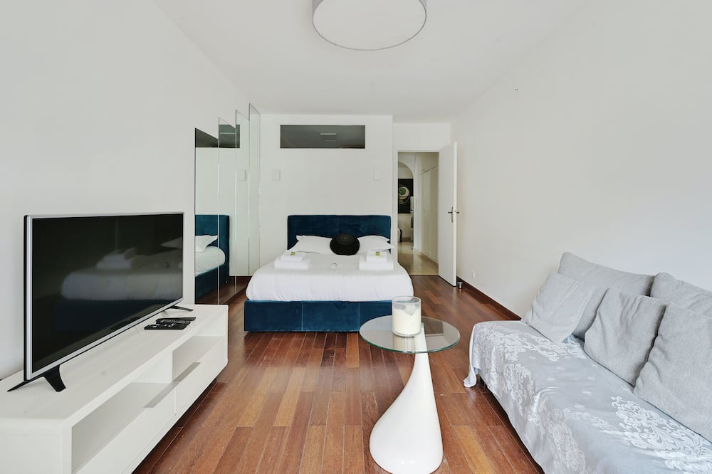 Photo of Livingroom in Quartier de la Plaine-de-Monceaux