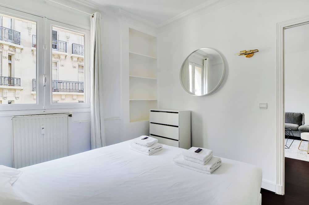 Photo of Bedroom in Porte-Dauphine