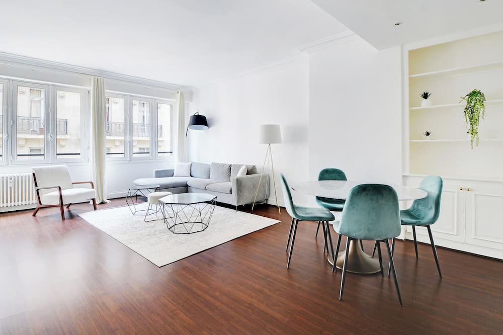 Photo of Livingroom in Porte-Dauphine