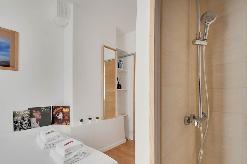 Photo of Bathroom in Quartier de la Porte-Saint-Denis