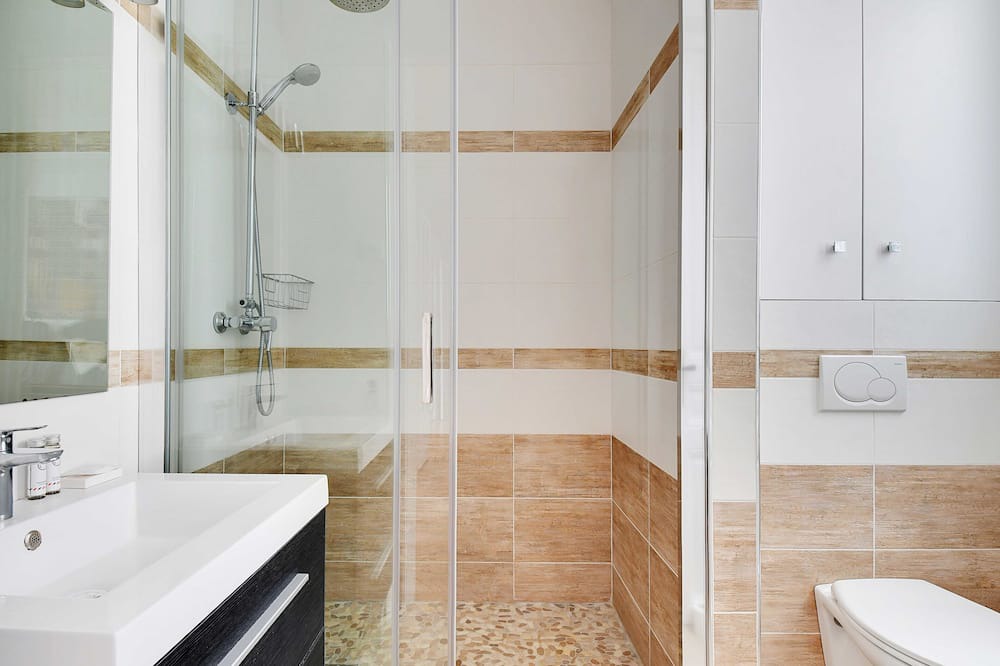 Photo of Bathroom in Chaillot
