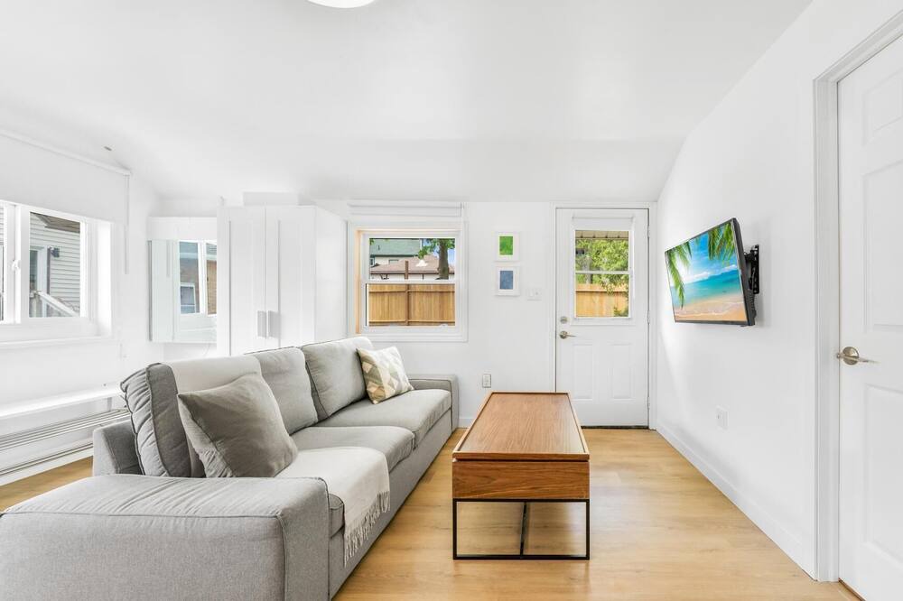 Photo of Livingroom in Niagara Falls