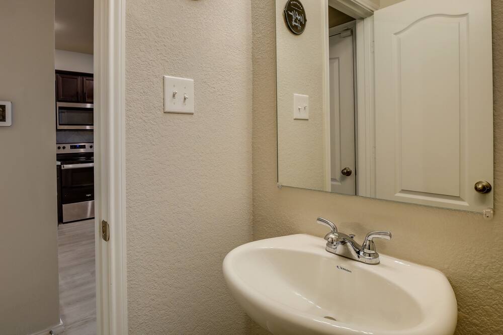 Photo of Bathroom in Mesquite