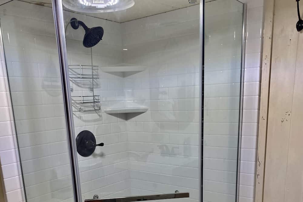 Photo of Bathroom in Dames Quarter