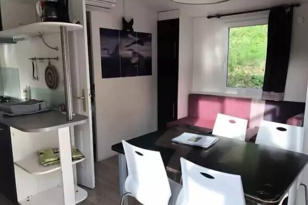 Photo of Others in Thonac