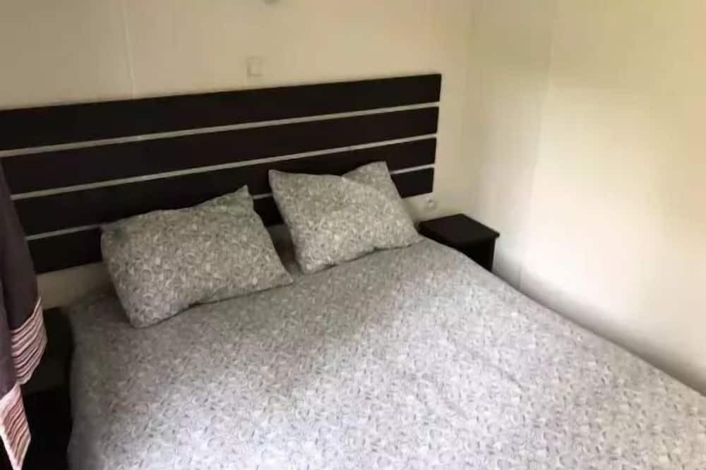 Photo of Bedroom in Thonac