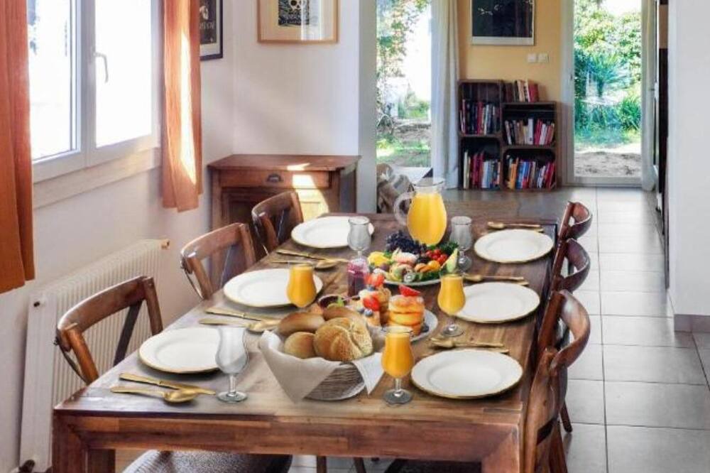 Photo of Others in Poussan