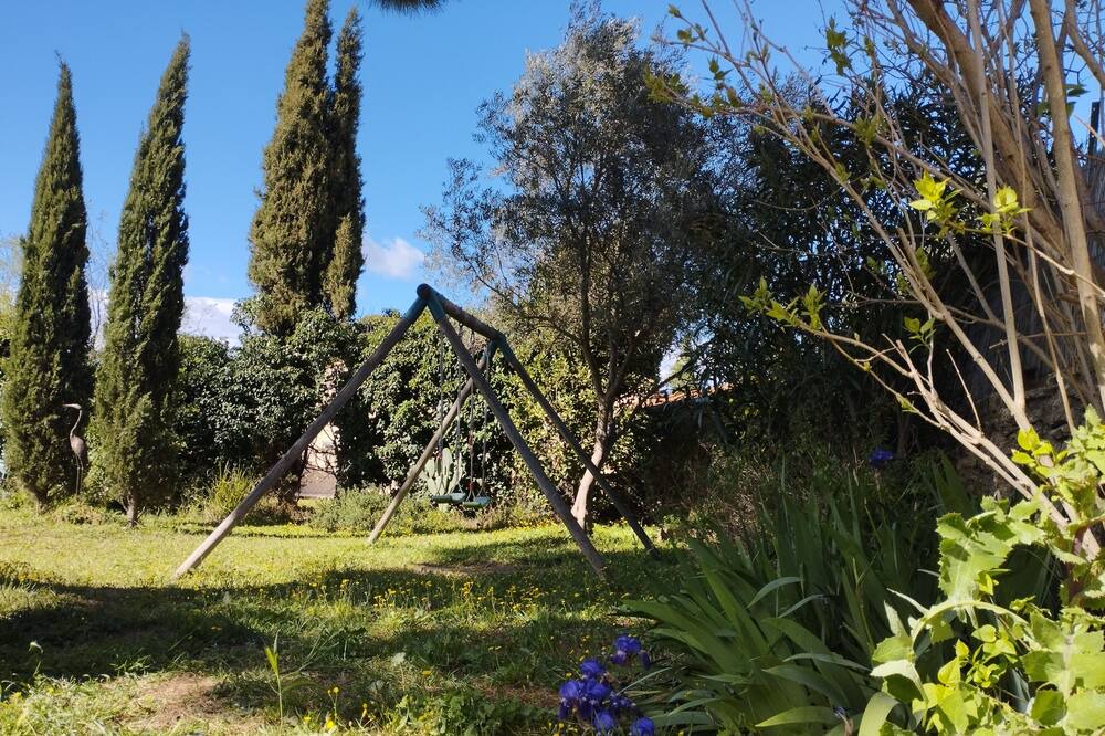 Photo of Outdoor in Poussan