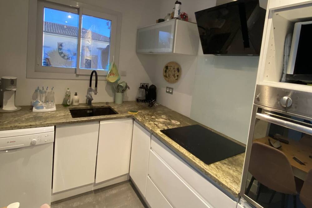 Photo of Kitchen in Artigues-pres-Bordeaux