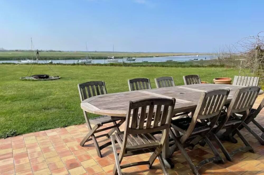 Photo of Outdoor in Waben