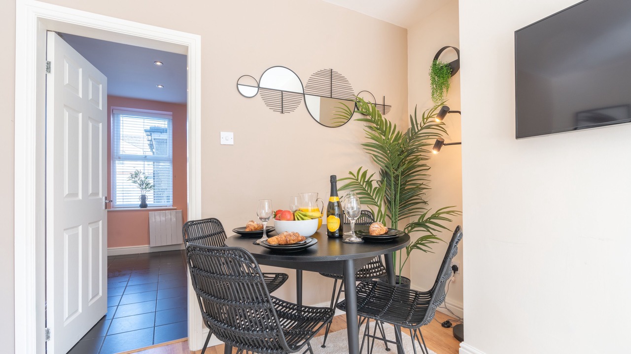 Photo of Livingroom in Lancaster