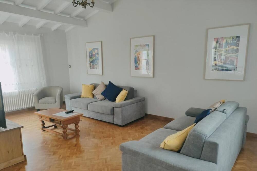 Photo of Livingroom in Carcassonne